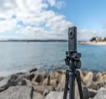 What is a 360-degree Camera Stand, digitalanivipracticeb